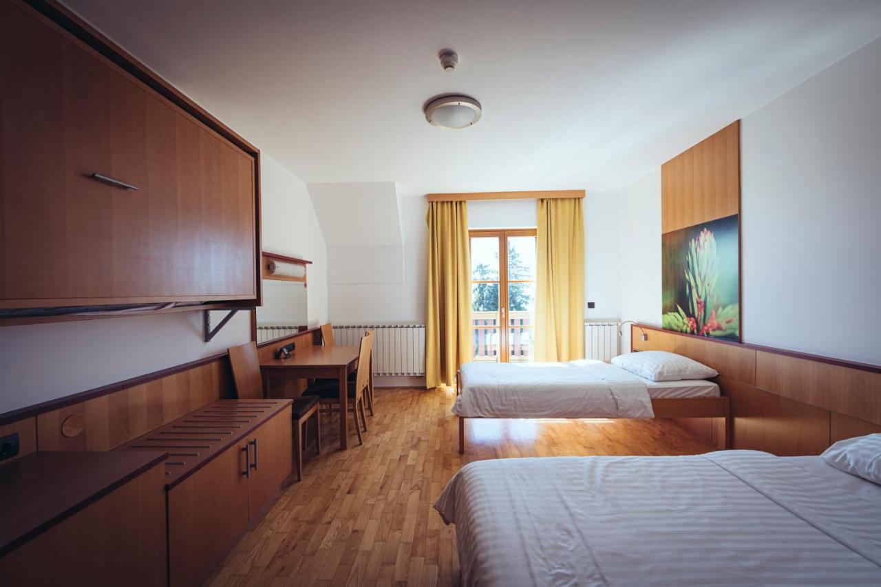 Pohorje Village Wellbeing - Forest Videc 3*